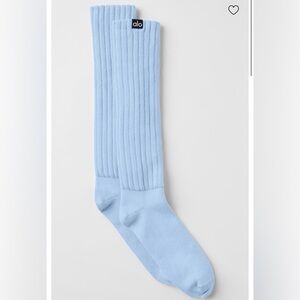 Seashell blue Alo scrunch socks